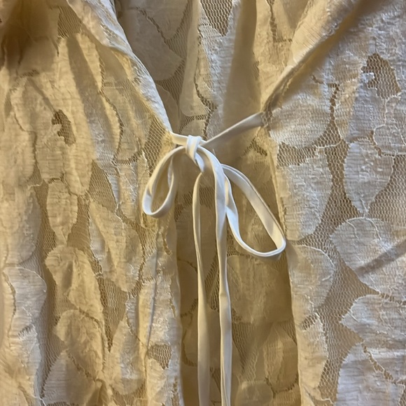 SET - NWT Ultra Pink Lace Fabric Square Neck Blouse & Loft Crochet Fabric Shorts - Picture 14 of 17